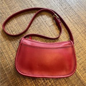 Vintage Coach Red Wendie Crossbody Bag Costa Rica